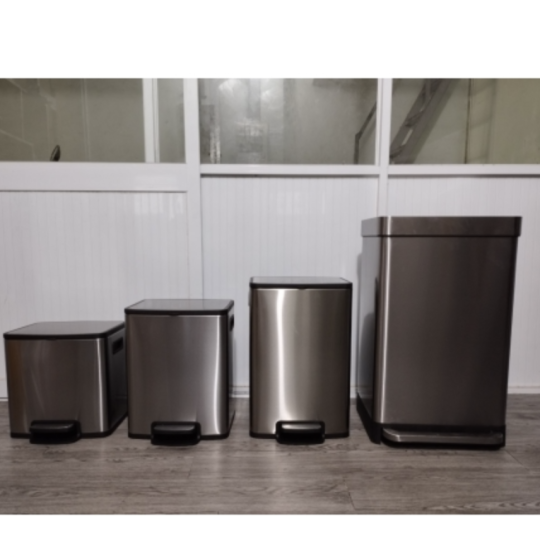 Thùng rác inox đạp chân 50L , dạng vuông PLS-50L